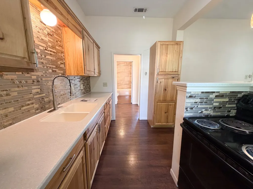 309 2nd Street Kerens TX 75144