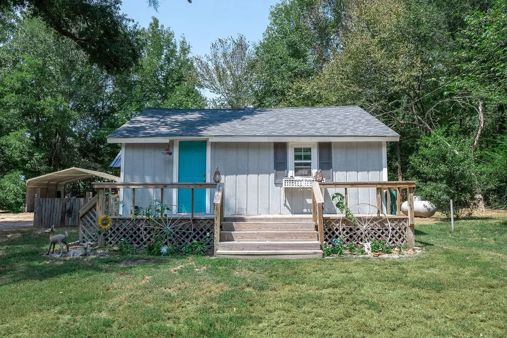 294 County Road 4470 Winnsboro TX 75494