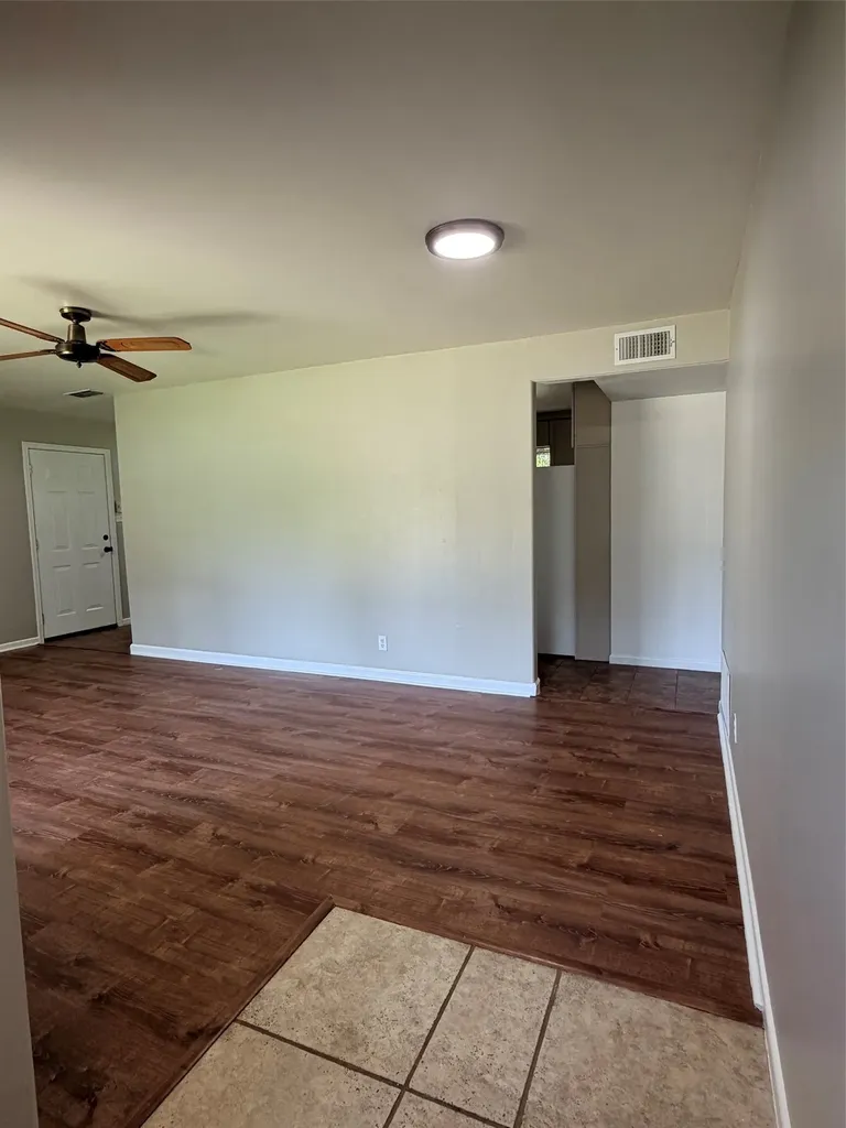 504 N Elm Street Comanche TX 76442