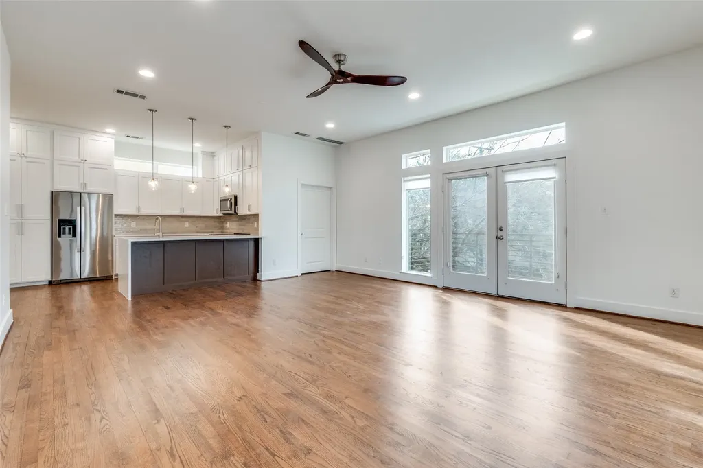 5711 Ross Avenue Dallas TX 75206