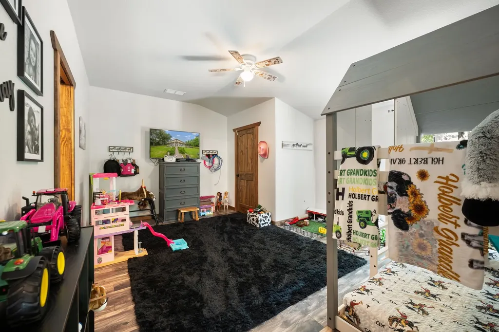 27809 W Us Highway 82 Sherman TX 75092