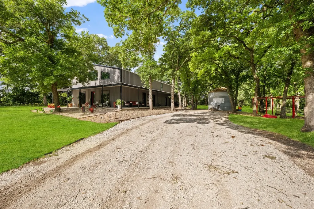 27809 W Us Highway 82 Sherman TX 75092