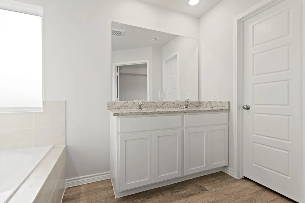 9236 Union Pacific Drive Fort Worth TX 76036