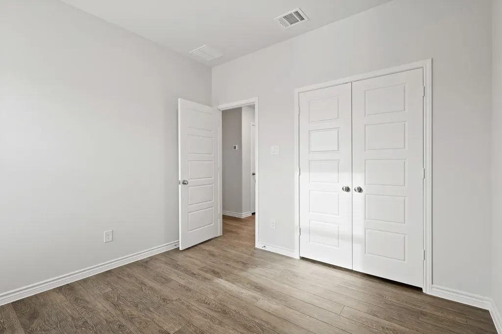 9236 Union Pacific Drive Fort Worth TX 76036