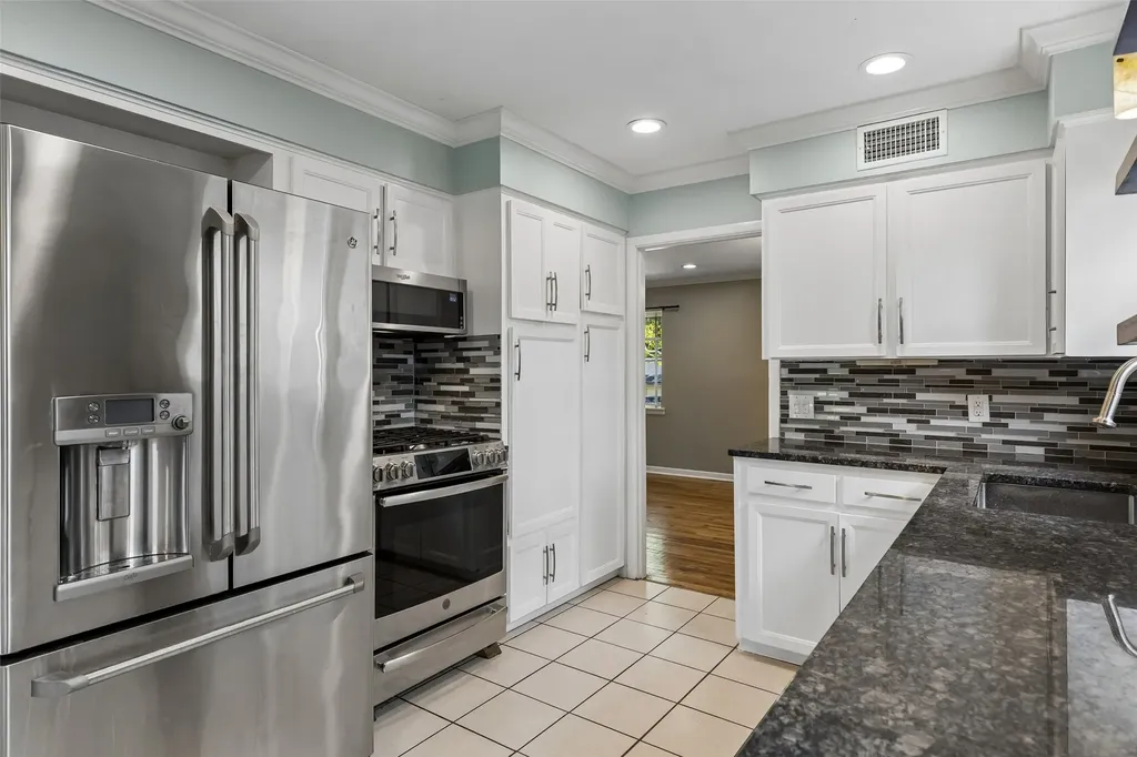 703 S Weatherred Drive Richardson TX 75080