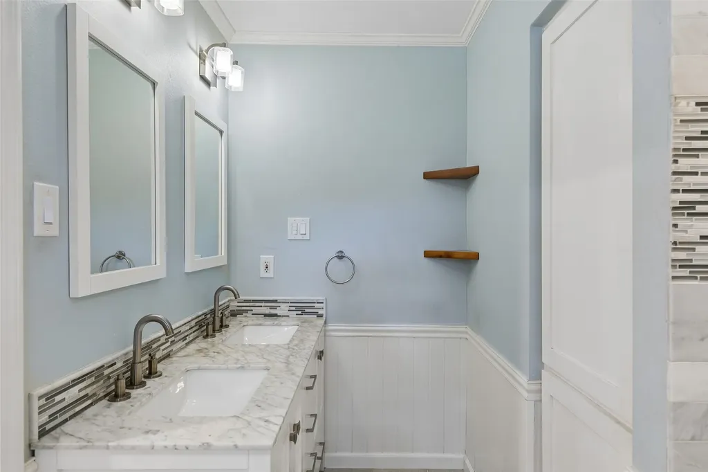 703 S Weatherred Drive Richardson TX 75080