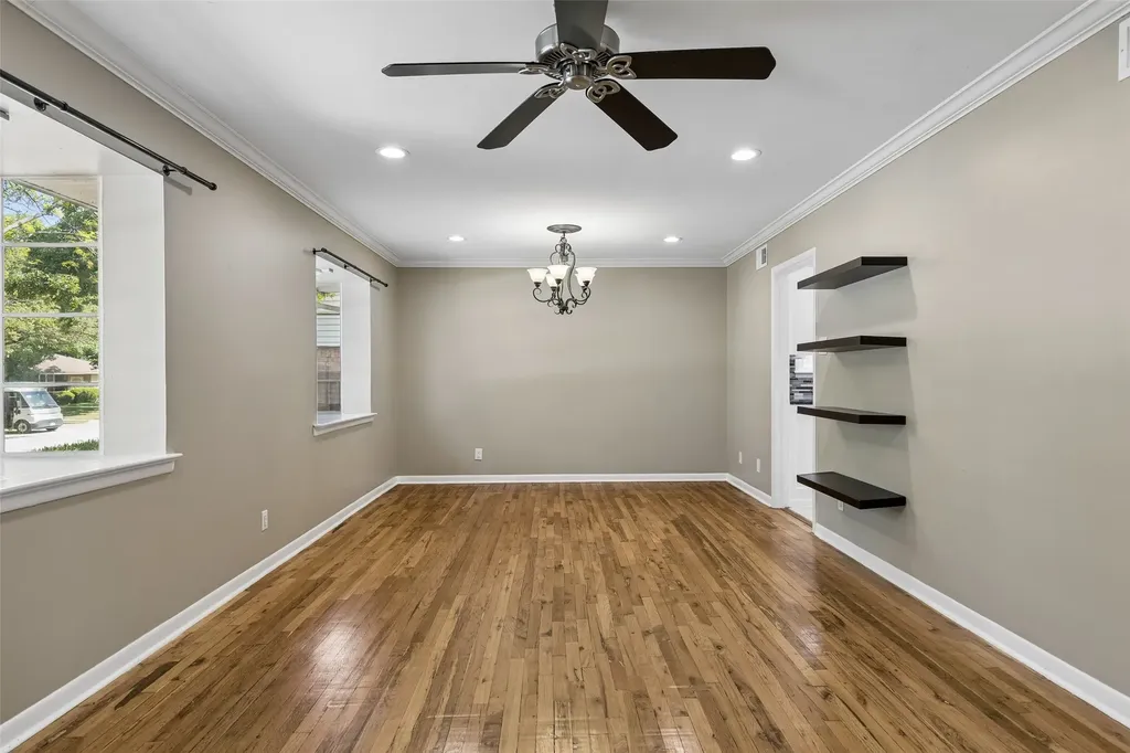 703 S Weatherred Drive Richardson TX 75080