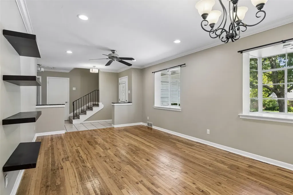 703 S Weatherred Drive Richardson TX 75080