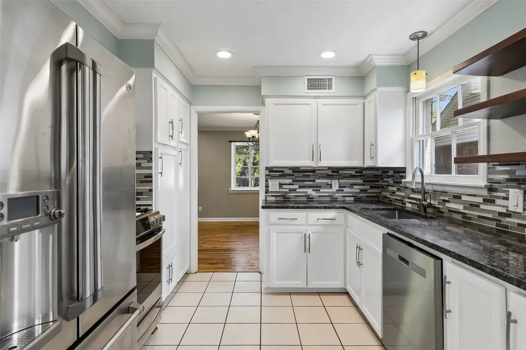 703 S Weatherred Drive Richardson TX 75080