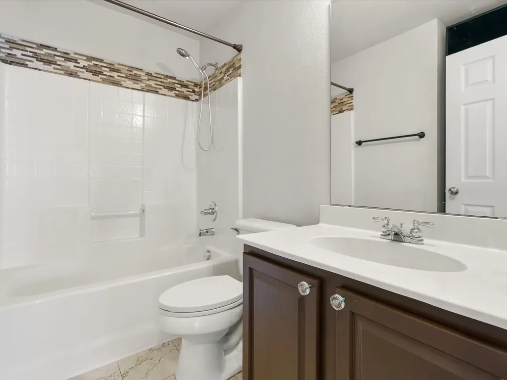 9008 Wildrose Lane Cross Roads TX 76227