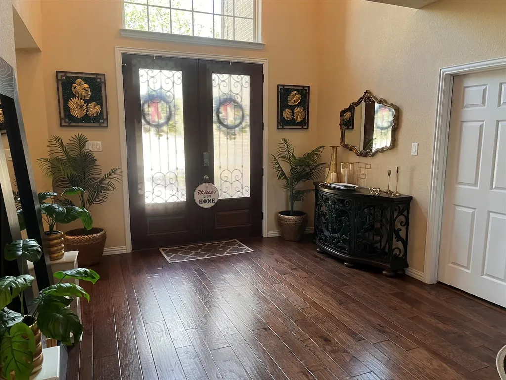 3022 Le Manns Street Midlothian TX 76065
