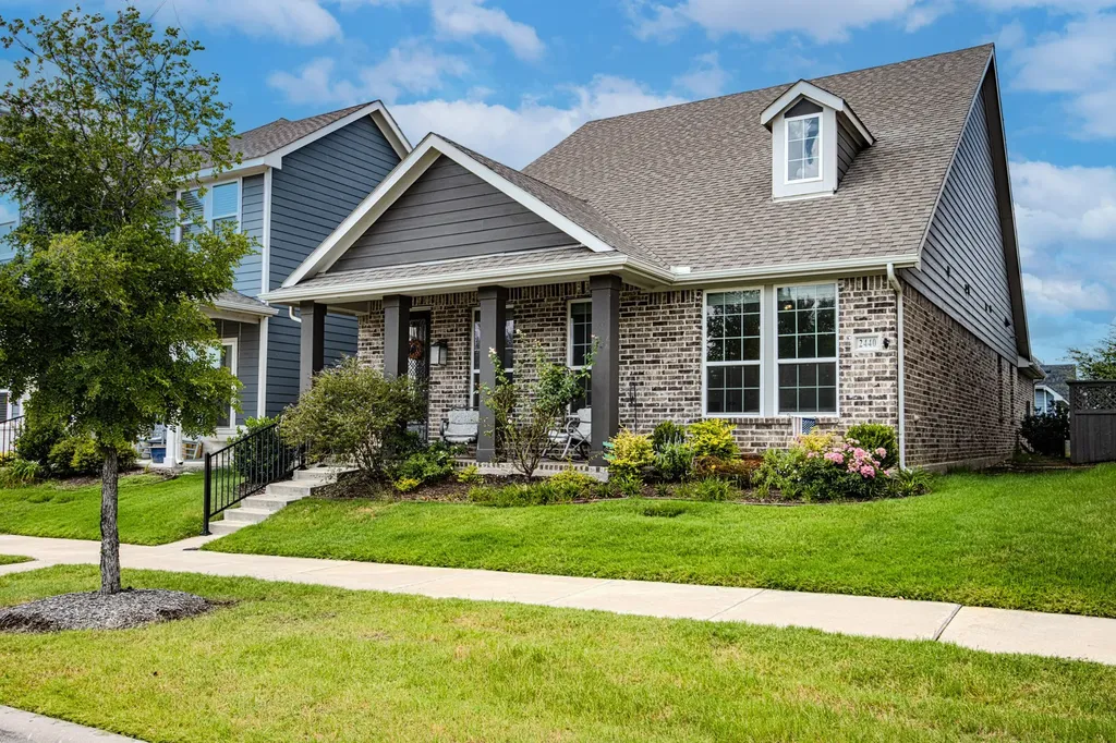 2440 Elm Place Northlake TX 76247