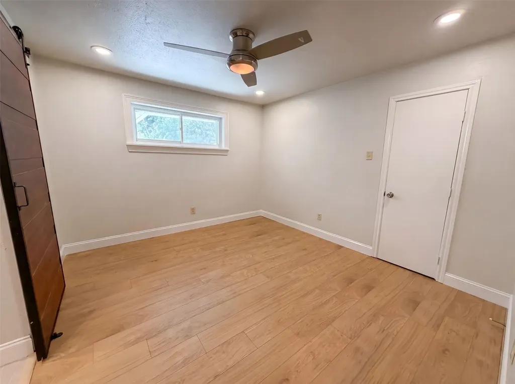 3423 Willow Crest Lane Dallas TX 75233