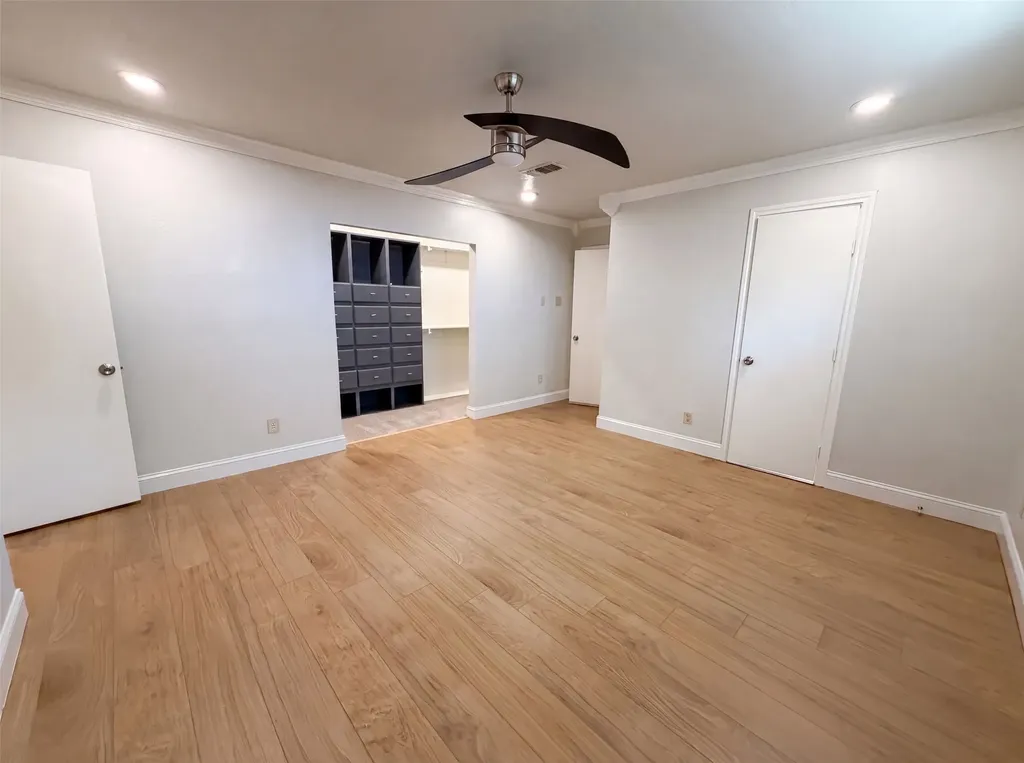 3423 Willow Crest Lane Dallas TX 75233