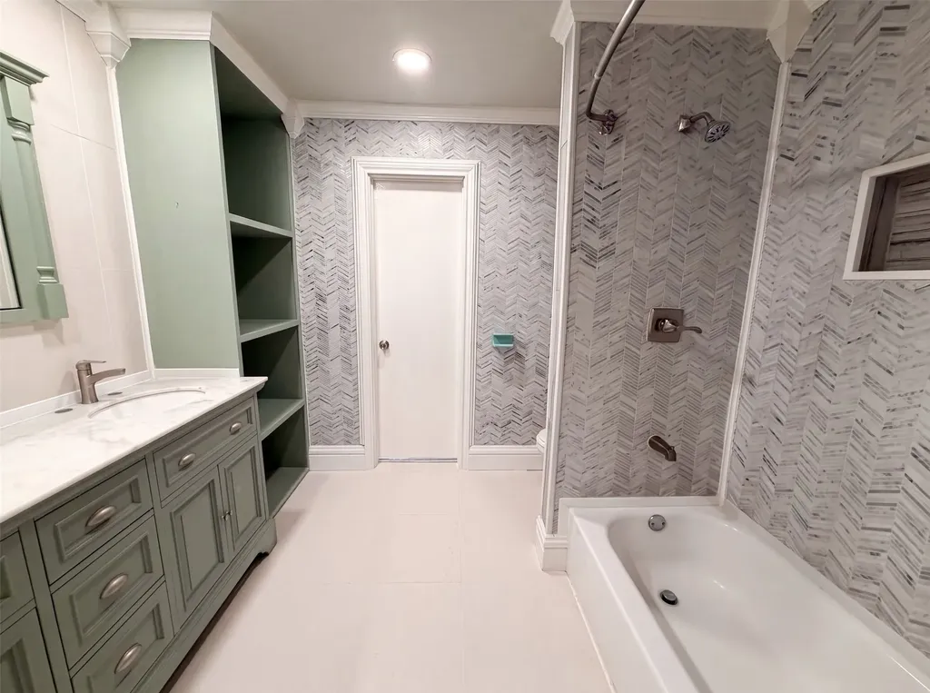 3423 Willow Crest Lane Dallas TX 75233