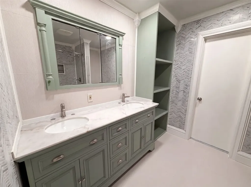 3423 Willow Crest Lane Dallas TX 75233