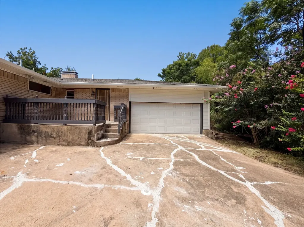 3423 Willow Crest Lane Dallas TX 75233