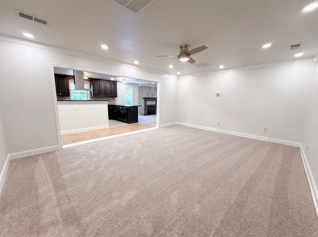 3423 Willow Crest Lane Dallas TX 75233