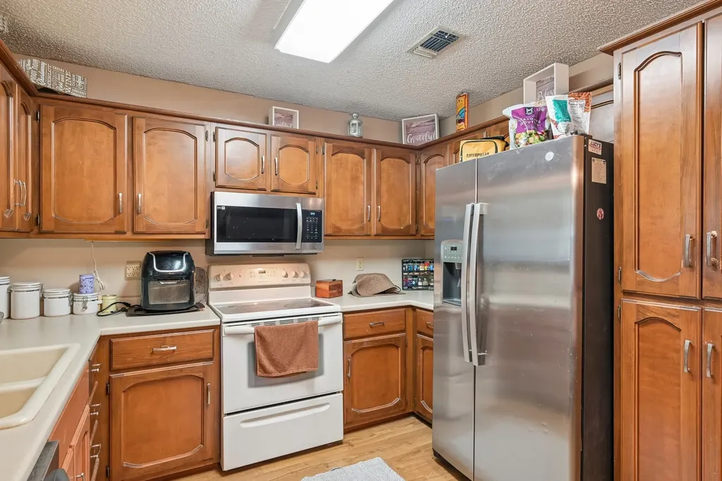 944 Moore Street S Sulphur Springs TX 75482