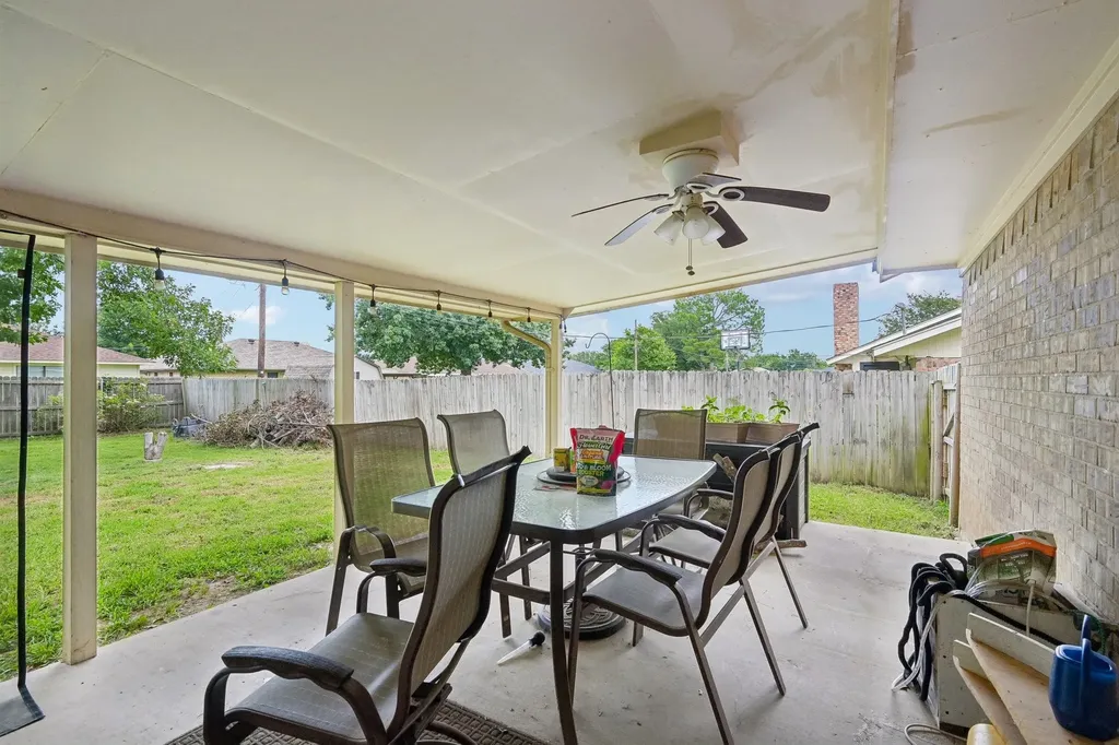944 Moore Street S Sulphur Springs TX 75482