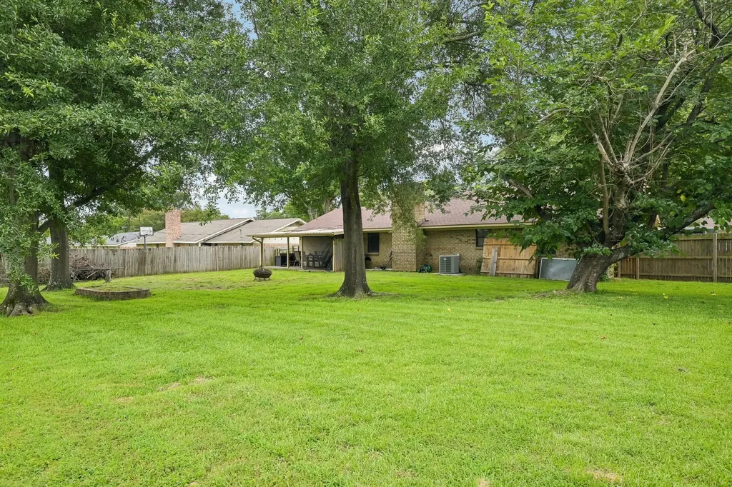 944 Moore Street S Sulphur Springs TX 75482