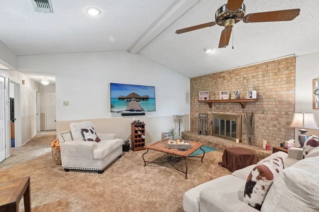 944 Moore Street S Sulphur Springs TX 75482