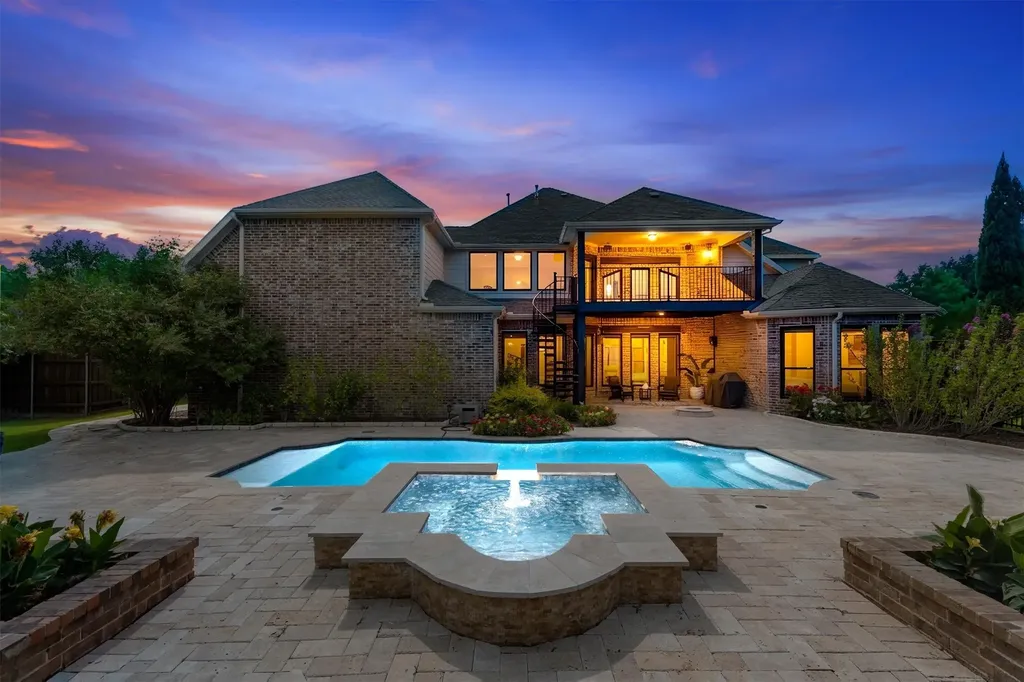 1120 Westminster Avenue Murphy TX 75094