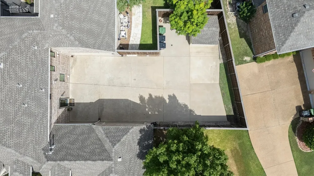 1120 Westminster Avenue Murphy TX 75094