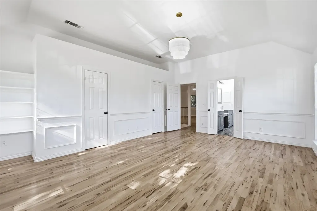 2422 Black Spruce Court Arlington TX 76001