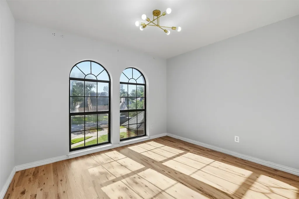 2422 Black Spruce Court Arlington TX 76001