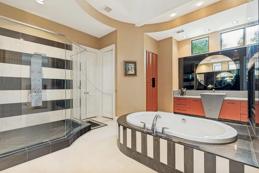 5920 Mcfarland Drive Plano TX 75093