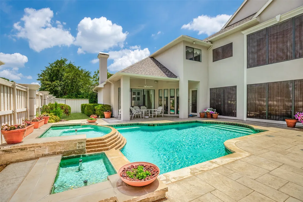 5920 Mcfarland Drive Plano TX 75093