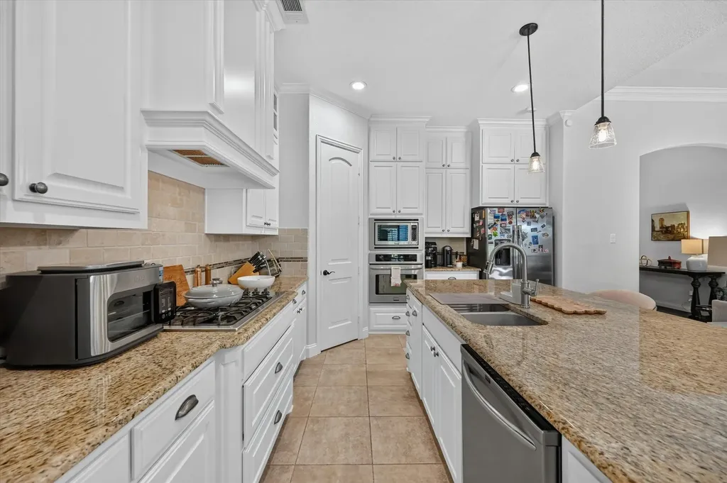 133 Claremont Drive Ovilla TX 75154