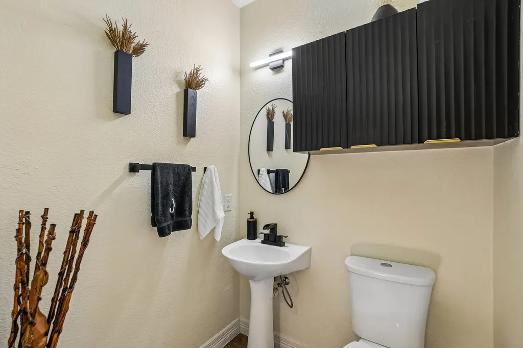 312 Parakeet Drive Little Elm TX 75068