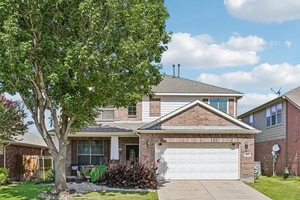 312 Parakeet Drive Little Elm TX 75068