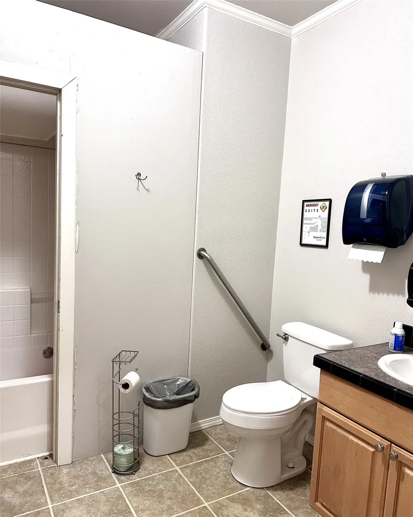501 Peyton Street Baird TX 79504