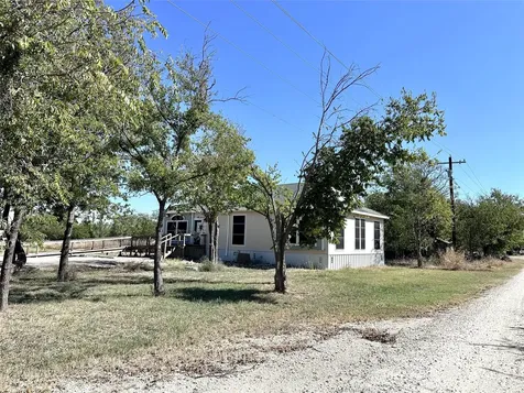 501 Peyton Street Baird TX 79504