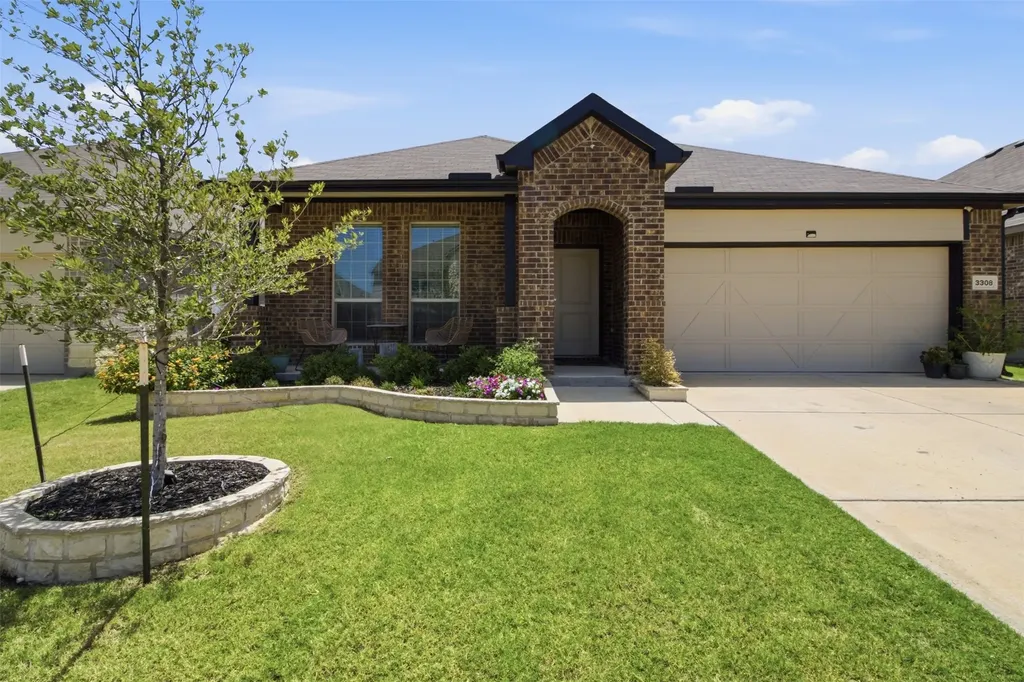 3308 Chasemoor Drive Denton TX 76207