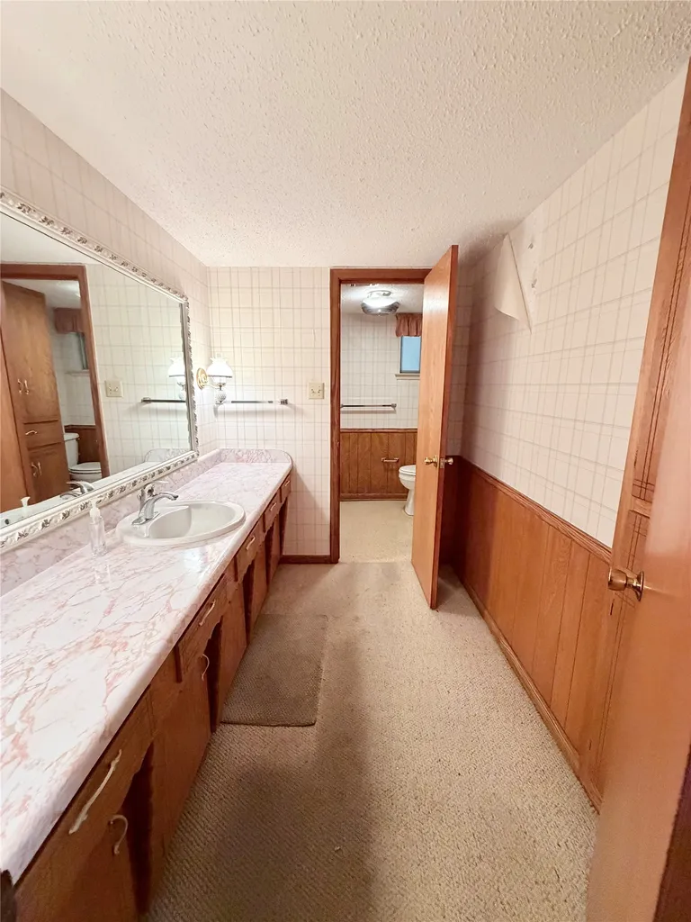 3811 Laurel Canyon Drive Dallas TX 75233