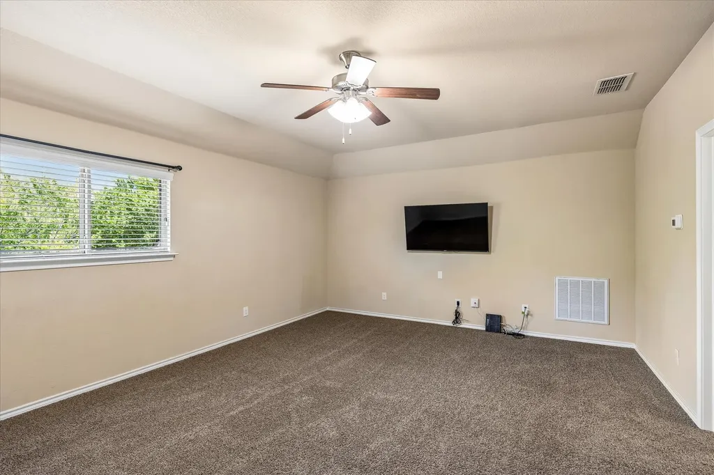 8 Duskview Lane Edgecliff Village TX 76134