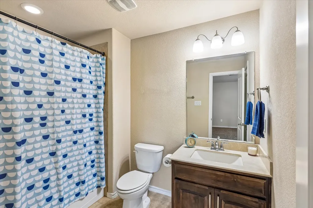 8 Duskview Lane Edgecliff Village TX 76134