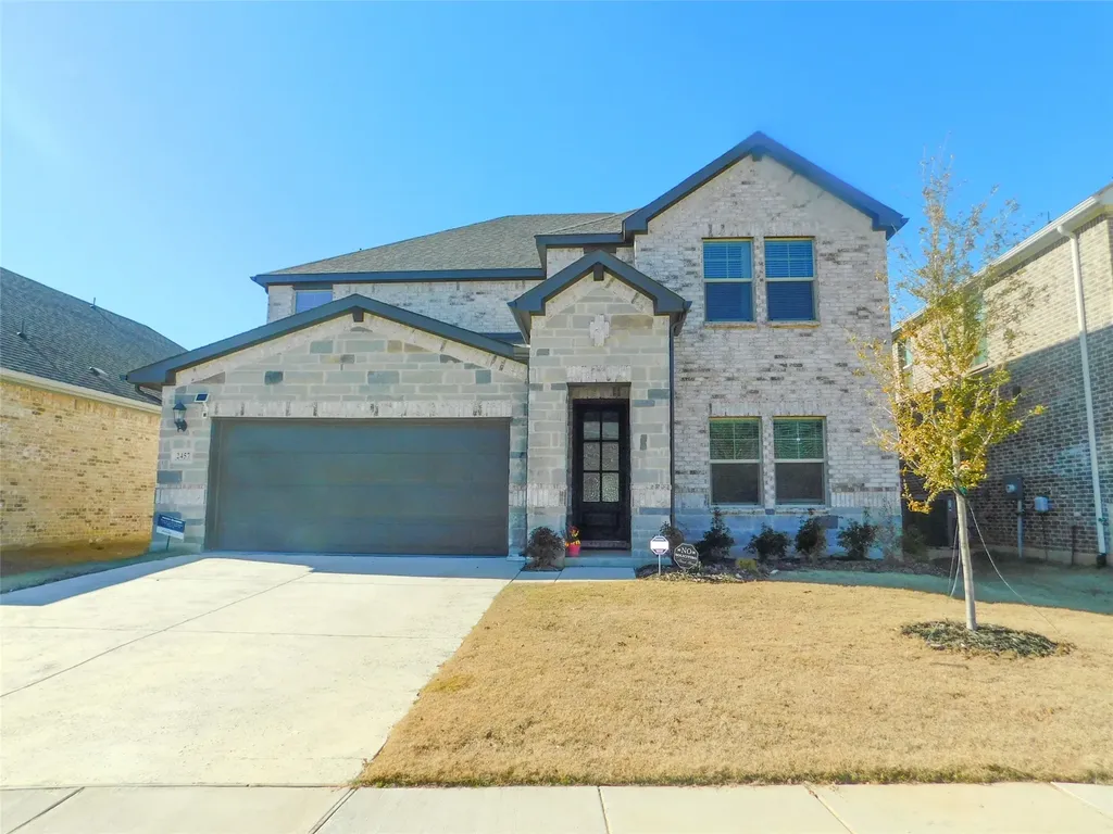 2457 Pinnacle Place Corinth TX 76210