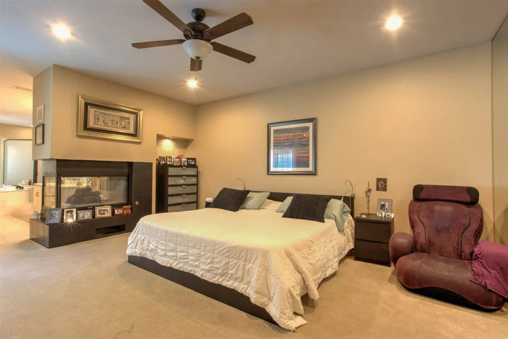 371 County Road 4874 Newark TX 76071