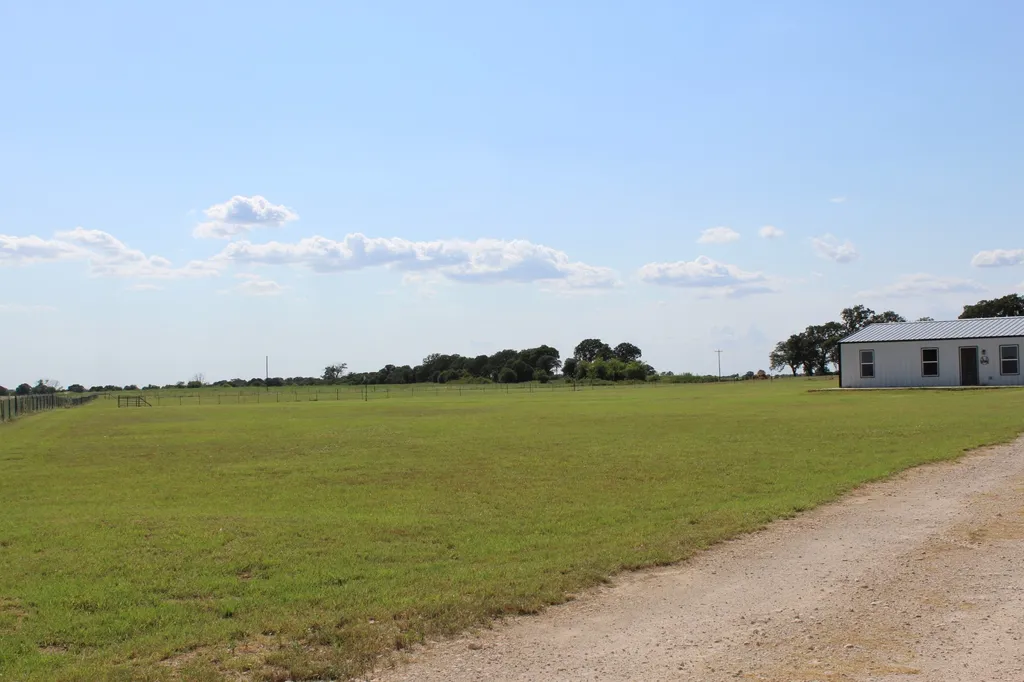 331 County Road 156a De Leon TX 76444