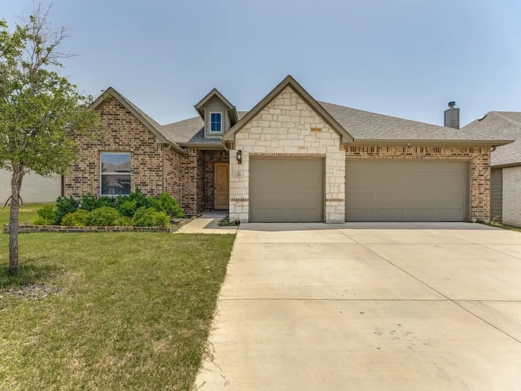 120 Rosemary Drive Azle TX 76020