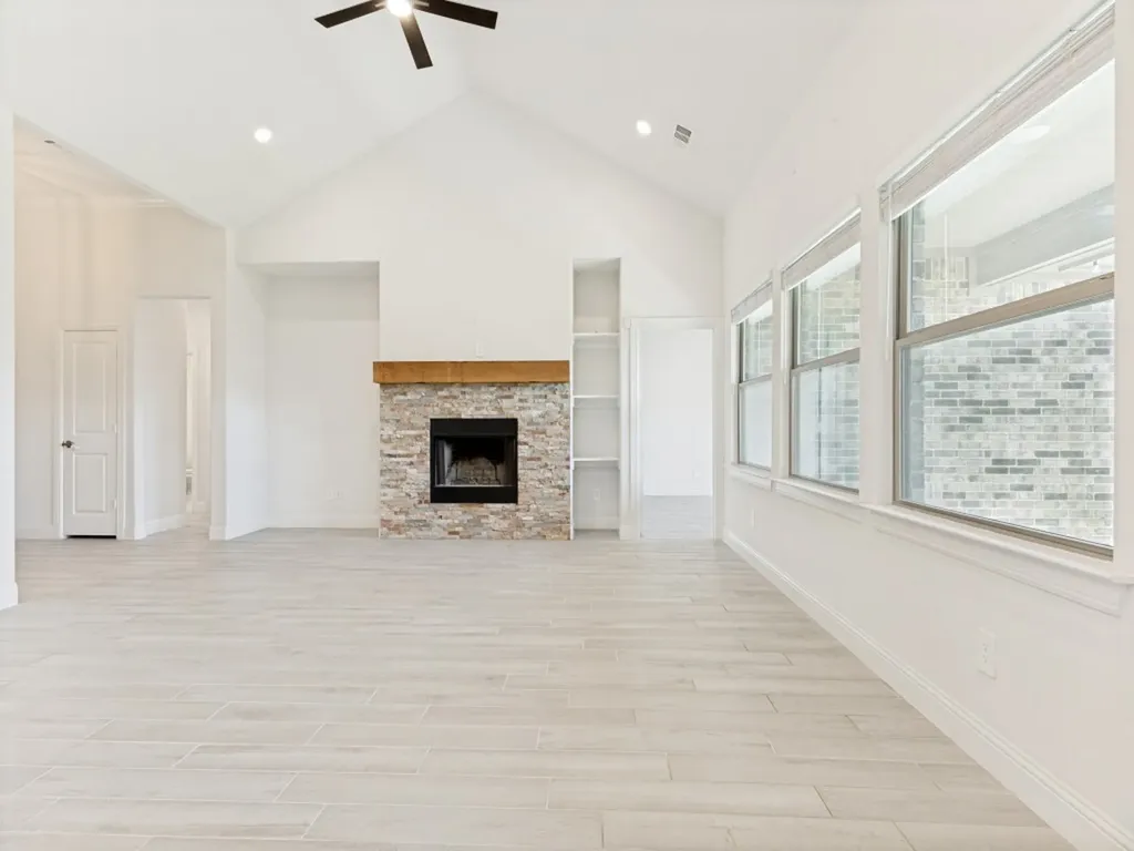 120 Rosemary Drive Azle TX 76020