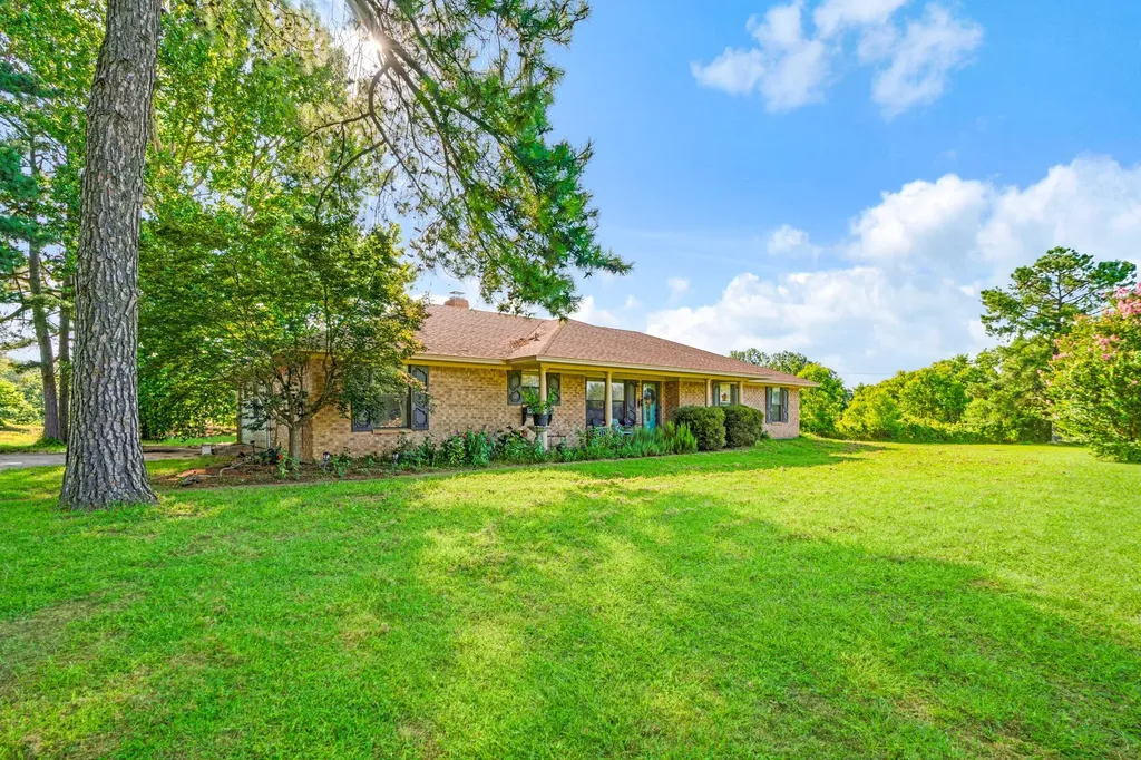 610 46th Street NE Paris TX 75462