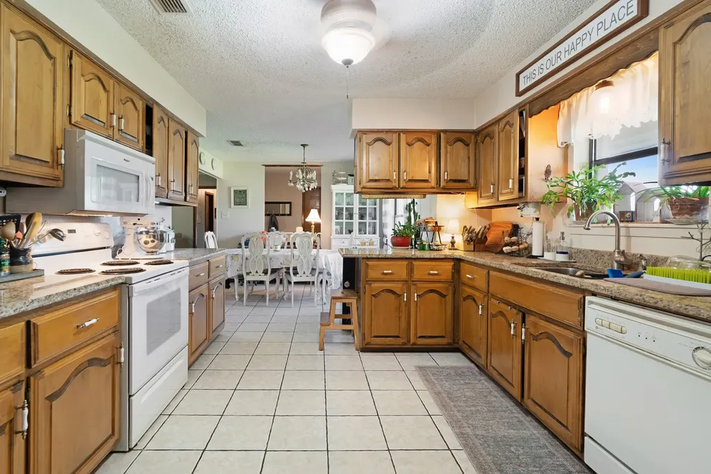 610 46th Street NE Paris TX 75462