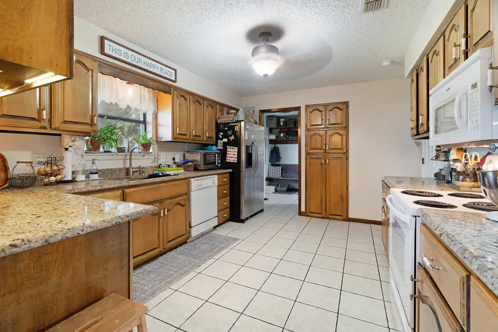 610 46th Street NE Paris TX 75462