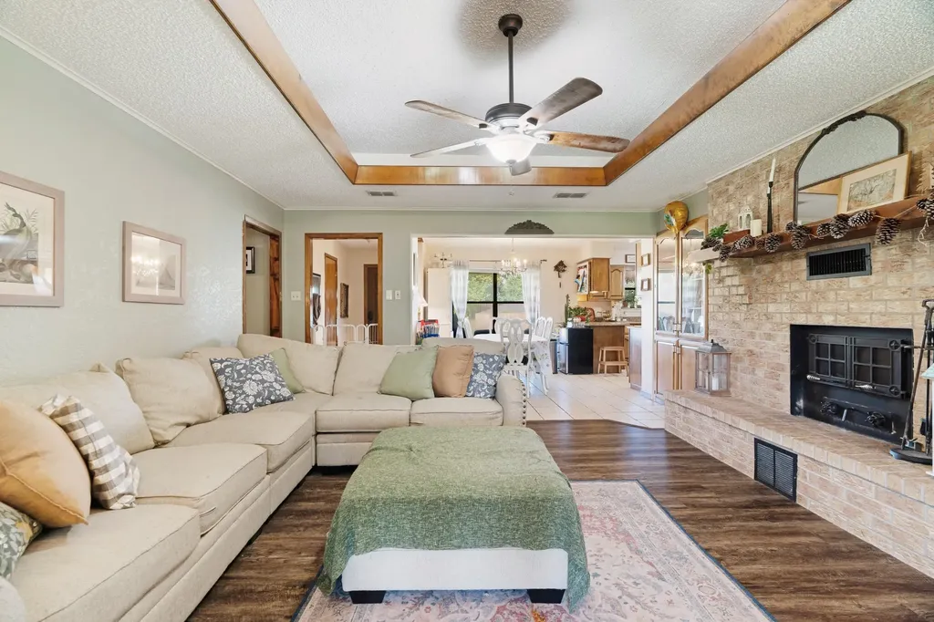 610 46th Street NE Paris TX 75462